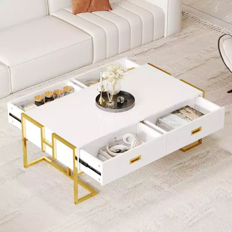 Tavolino da salotto moderno rettangolare - con 4 cassetti e base in metallo dorato; un elegante centrotavola minimalista per il soggiorno