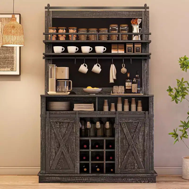 Credenza alta da 75 per caffè, grande dispensa contenitore per cucina, mobile bianco da caffè con ante e porta scorrevole stile fienile