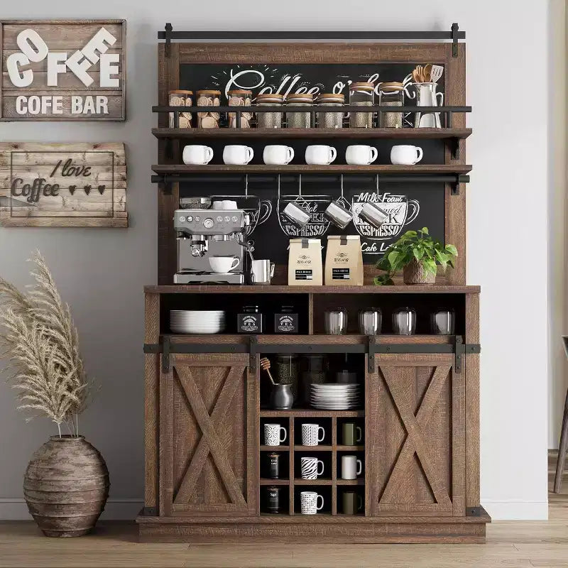 Credenza alta da 75 per caffè, grande dispensa contenitore per cucina, mobile bianco da caffè con ante e porta scorrevole stile fienile